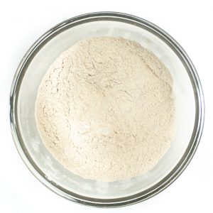 面粉，面粉和面粉混合混合。